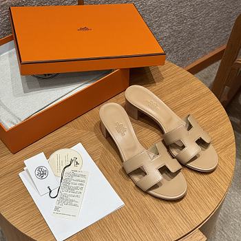 Bagsaaa Hermes Oasis sandal beige