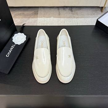 Bagsaaa Chanel Moccasins G45615 White