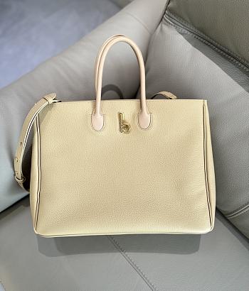 Bagsaaa Burberry Medium Rocking Horse Tote Beige - 35.5cm