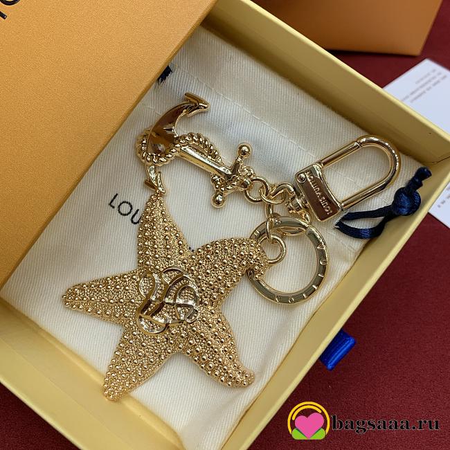 Bagsaaa LV M02622 Starfish Key Holder and Bag Charm - 1