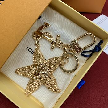 Bagsaaa LV M02622 Starfish Key Holder and Bag Charm