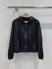 Bagsaaa Burberry Knight Stamp Nylon Jacket black - 1