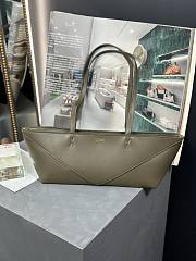 Bagsaaa Loewe Cropped Puzzle Fold Bag - 39cm - 1