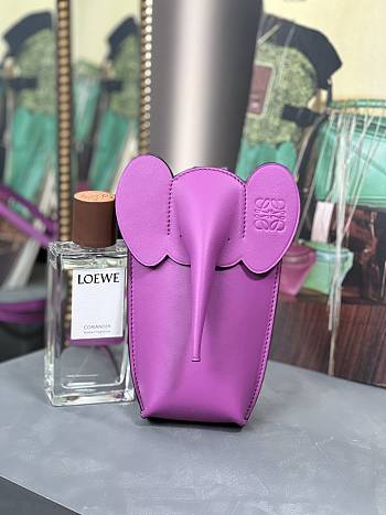 Bagsaaa Loewe Elephant pocket in classic calfskin purple - 18cm