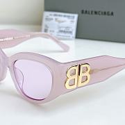Bagsaaa Balenciaga Bossy Round Af Sunglasses in Light Pink - 3