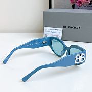 Bagsaaa Balenciaga Bossy Round Af Sunglasses in Blue - 3