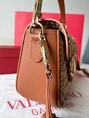Bagsaaa Valentino Garavani Alltime Raffia Shoulder Bag - 23.5cm - 4