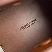 Bagsaaa Bottega Veneta Small Parachute 826220 Natural/Lightwood - 20cm - 2