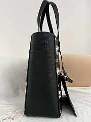 Bagsaaa Valentino Garavani Nellcôte Medium Shopping Bag In Grainy Calfskin Black - 40cm - 2