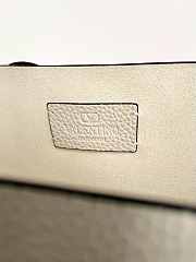 Bagsaaa Valentino Garavani Nellcôte Medium Shopping Bag In Grainy Calfskin Ivory - 40cm - 4