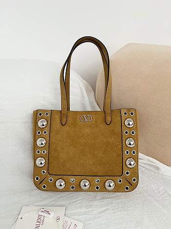 Bagsaaa Valentino Garavani Nellcôte Mini Suede Shopping Bag brown - 21cm