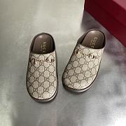 Bagsaaa Gucci Women's mule with Horsebit 837130 beige - 2
