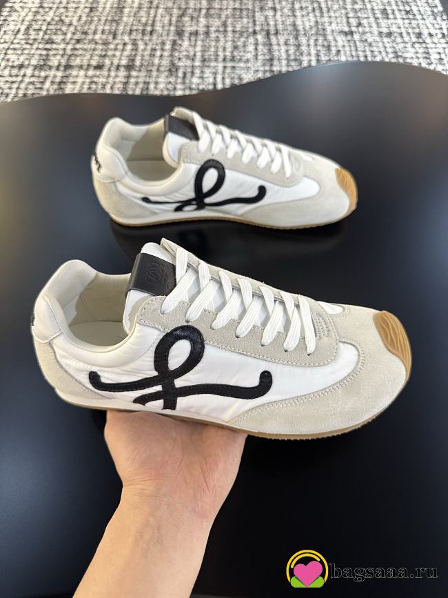 Bagsaaa Loewe Ballet Runner 2.0 in nylon and calfskin white & black - 1