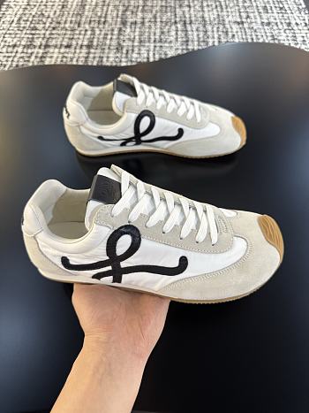 Bagsaaa Loewe Ballet Runner 2.0 in nylon and calfskin white & black