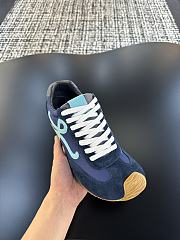 Bagsaaa Loewe Ballet Runner 2.0 in nylon and calfskin blue - 2