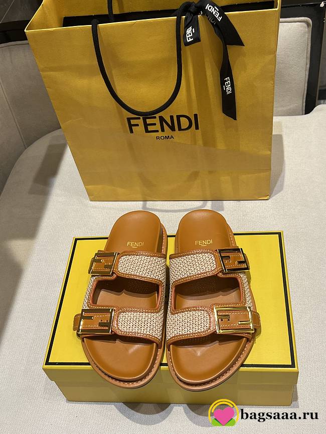 Bagsaaa Fendi Beige/Brown Woven Raffia and Leather FF Buckle Slides - 1