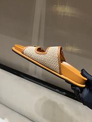 Bagsaaa Fendi Beige/Brown Woven Raffia and Leather FF Buckle Slides - 4