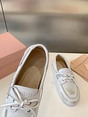 Bagsaaa Miu Miu Unlined bleached leather boat shoes white - 2
