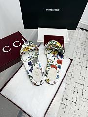 Bagsaaa Gucci Women's slide sandal with Horsebit white floral print - 2