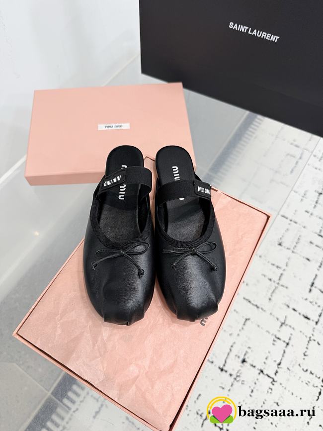 Bagsaaa Miu Miu Leather ballerina mules black - 1