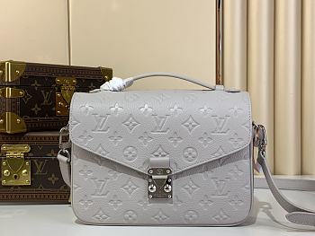 Bagsaaa LV M13481 Pochette Métis Bag Mist Grey - 25cm