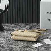 Bagsaaa Bottega Veneta Knot Lock 817191 beige - 25cm - 2