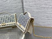 Bagsaaa Dior 30 Montaigne Cigale Pouch with Chain Blue Dior Oblique Chambray with Raffia Effect - 21cm - 2