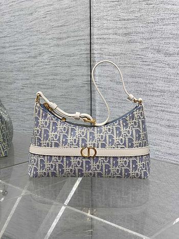 Bagsaaa 30 Montaigne Cigale Mini Bag Blue Dior Oblique Chambray with Raffia Effect and Light Biscuit Smooth Calfskin - 24cm