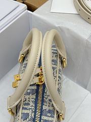 Bagsaaa Dior D-Vibe East-West Nano Bag Blue Dior Oblique Chambray with Raffia Effect - 20.5cm - 3