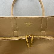 Bagsaaa Balenciaga Bel Air Carry All Bag Small in beige smooth calfskin - 30cm - 2