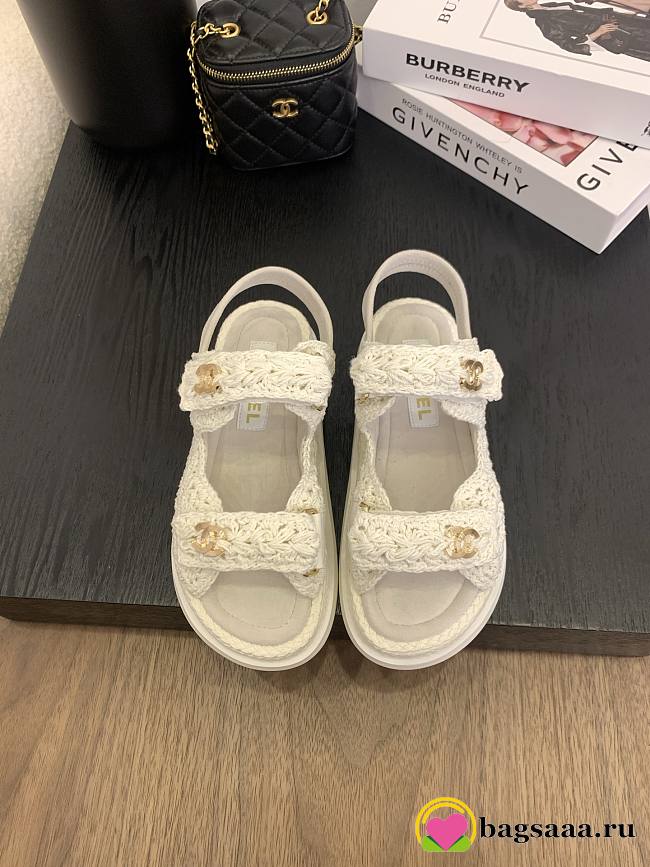 Bagsaaa Chanel Sandals G46339 White Crochet - 1