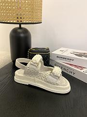 Bagsaaa Chanel Sandals G46339 White Crochet - 2