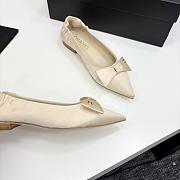 Bagsaaa Chanel Ballet flats G46546 Beige Silk Satin - 3
