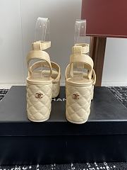 Bagsaaa Chanel Sandals G46427 Beige Lambskin - 9cm - 3