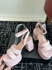 Bagsaaa Chanel Sandals G46427 Pink Lambskin - 9cm - 4