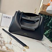 Bagsaaa Loewe Large Madrid bag in supple calfskin black - 33cm - 1