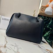 Bagsaaa Loewe Large Madrid bag in supple calfskin black - 33cm - 2
