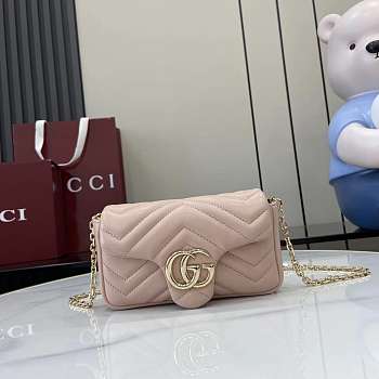 Bagsaaa Gucci GG Marmont mini shoulder bag 841290 pale pink - 17cm