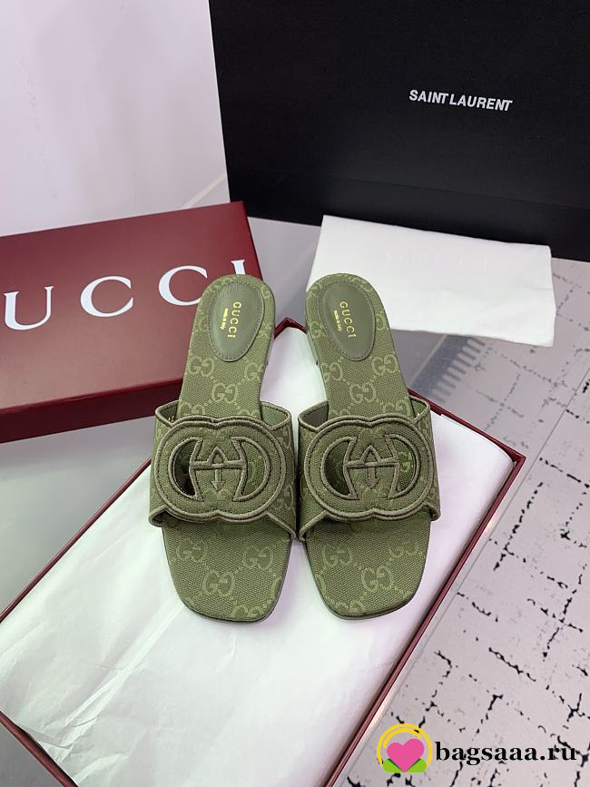 Bagsaaa Gucci Women's Interlocking G slide sandal 790447 green - 1