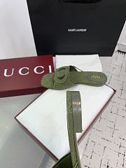 Bagsaaa Gucci Women's Interlocking G slide sandal 790447 green - 3