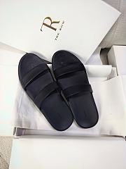 Bagsaaa The Row Foam sandals black - 4