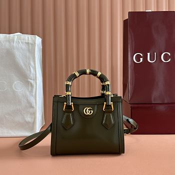 Bagsaaa Gucci Diana small tote bag 832936 dark green - 20cm