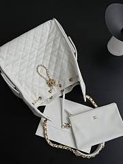 Bagsaaa CHANEL 25 Medium Handbag AS5311 White - 40cm - 4