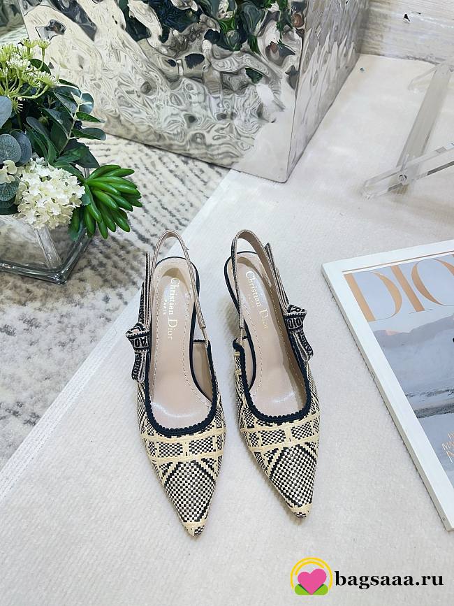 Bagsaaa Dior J'Adior Slingback Pump Natural and Black Cannage Raffia - 1