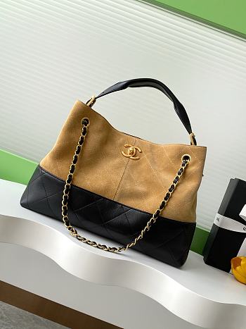 Bagsaaa Chanel Small Tote AS5634 Beige & Black - 36cm