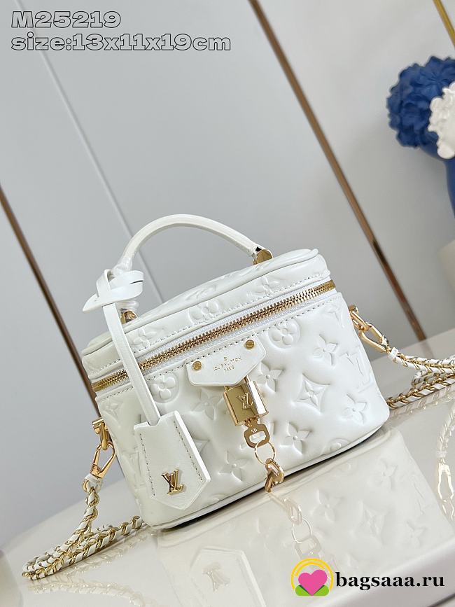 Bagsaaa LV M25219 Vanity PM Bag Cream - 19cm - 1