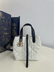 Bagsaaa Small Dior Toujours Vertical Tote Bag Two-Tone Latte and Black - 18cm - 1
