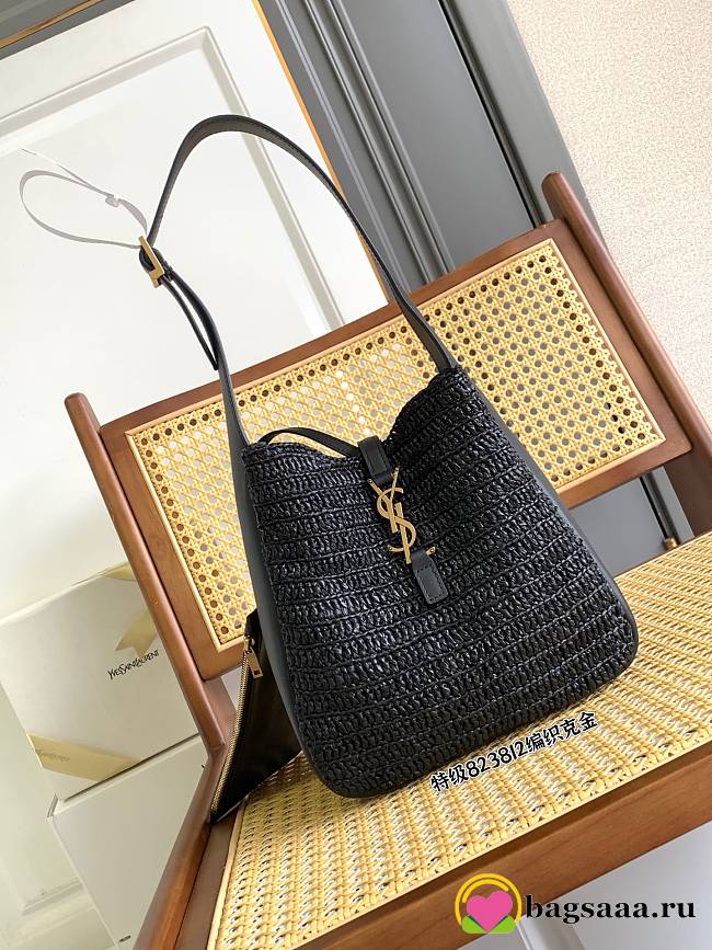 Bagsaaa YSL LE 5 À 7 supple small in raffia and leather 823812 black - 22cm - 1