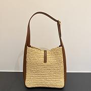 Bagsaaa YSL LE 5 À 7 supple small in raffia and leather - 22cm - 2