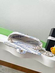 Bagsaaa Chanel Flap Bag Printed Denim AS5454 White & Blue - 24cm - 2